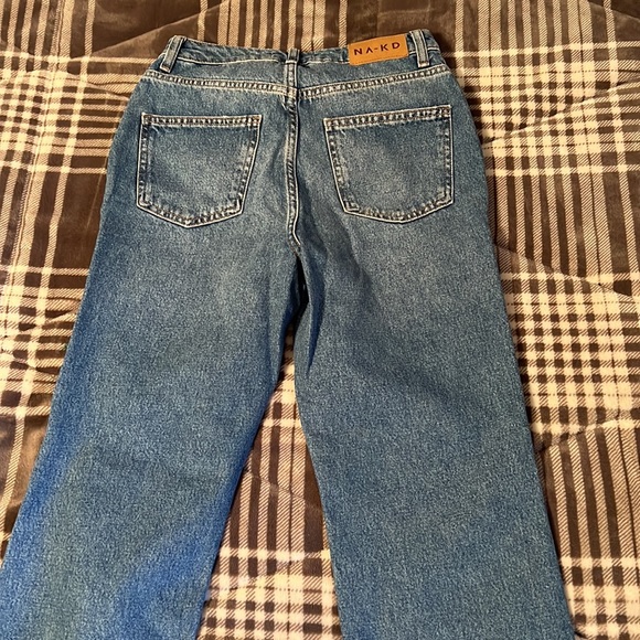 NWT Straight high waist raw hem jeans - Picture 3 of 4